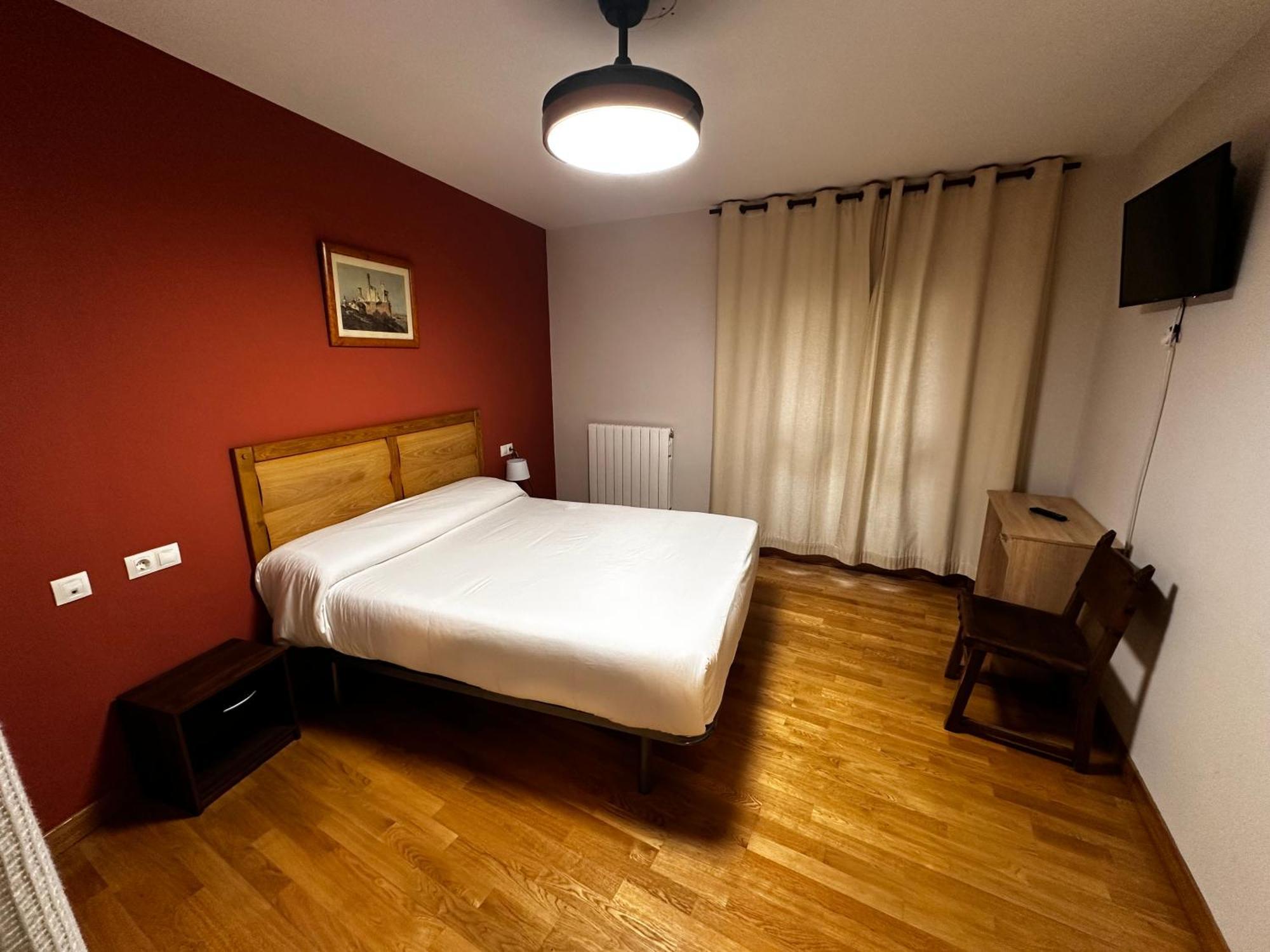 Rural 18 De Abril Guest house Olite