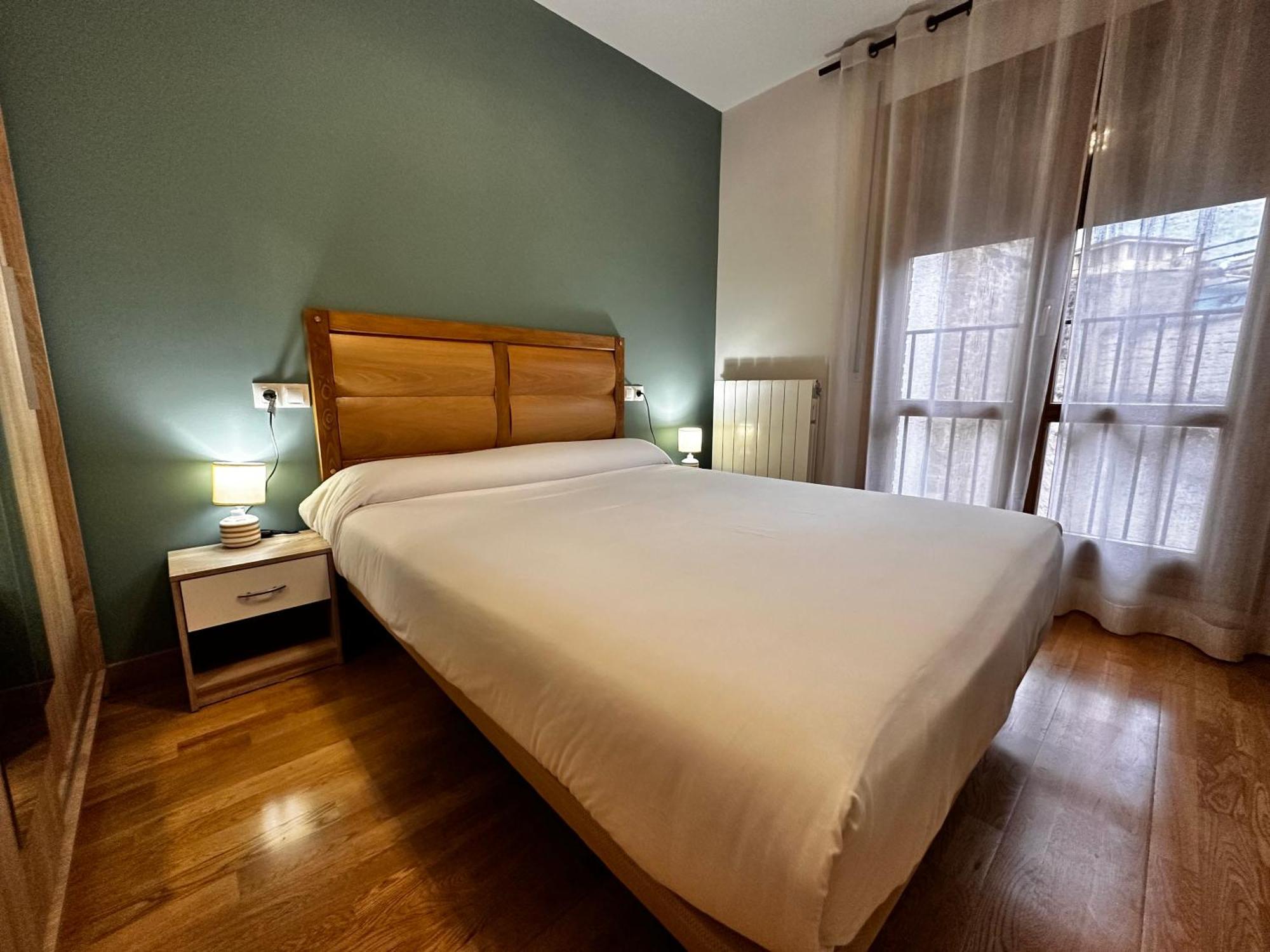 Rural 18 De Abril Guest house Olite